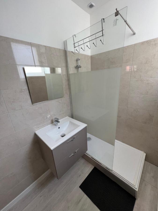 Lourdes : Superbe T2 42M2 Apartment Exterior photo