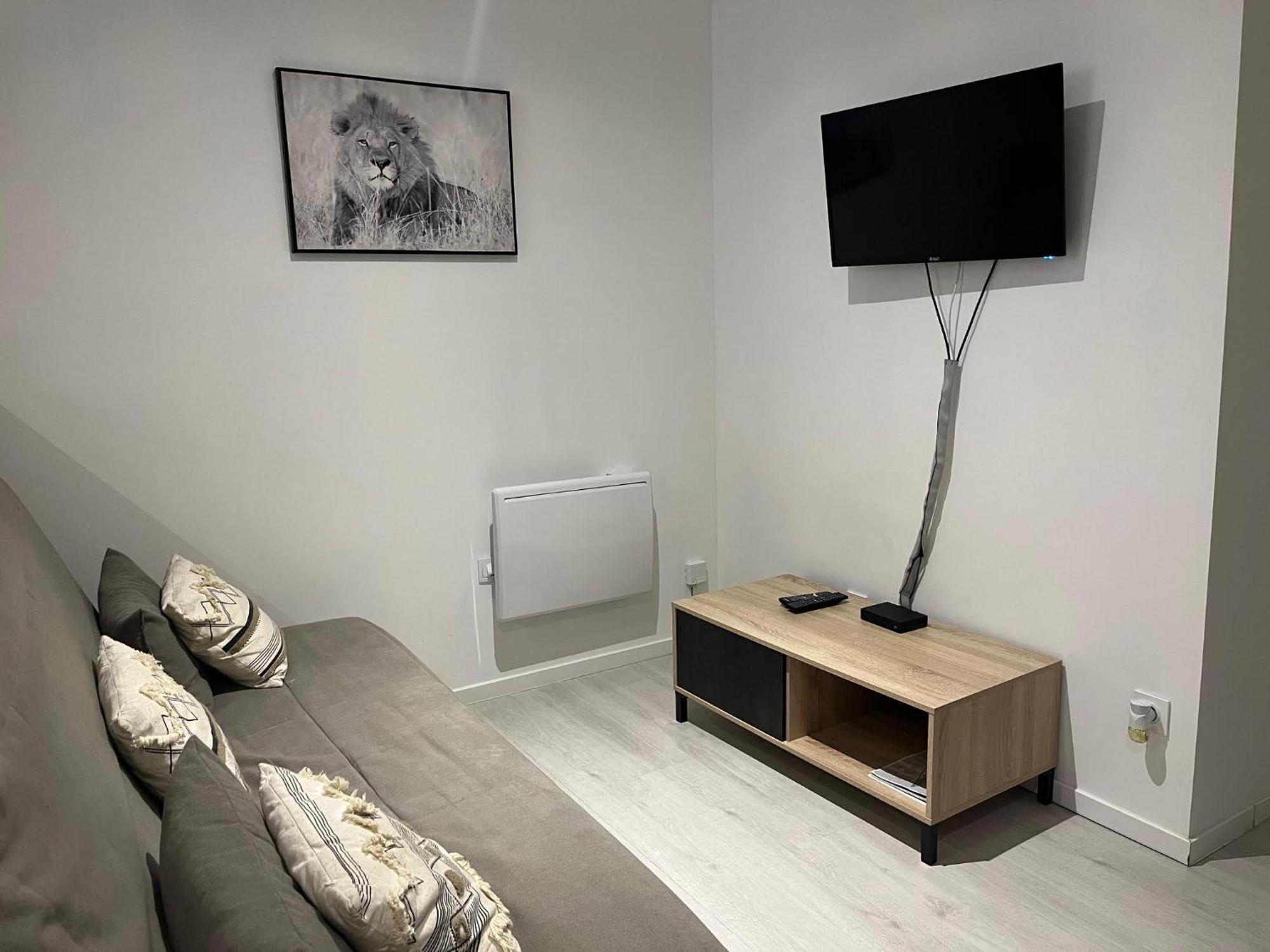 Lourdes : Superbe T2 42M2 Apartment Exterior photo